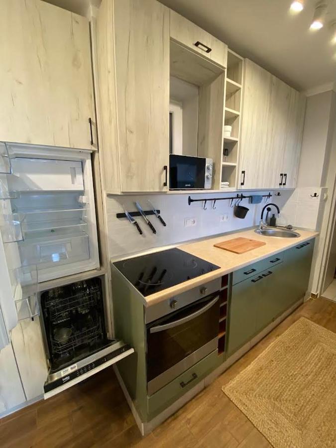 Chill Apartman Мисколк Екстериор снимка